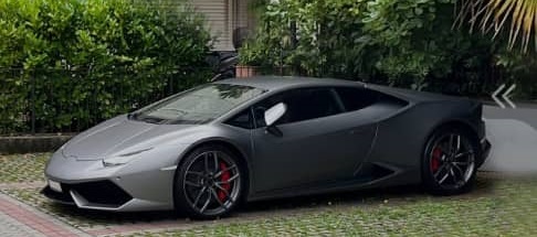 Decoding the Driving Skills and Experiences of Sports Cars